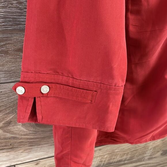First Issue Liz Claiborne Ladies Long Sleeve Button Up Blouse, Size XL, Rust - Picture 7 of 7